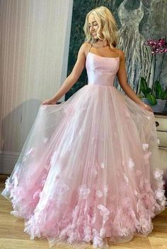 Dinner Dresses, Prom Dresses Elegant, Dress With Flowers, Spaghetti Strap Prom Dress, Pink Prom, Cute Prom Dresses, Pretty Prom Dresses, A Line Prom Dresses, Grad Dresses