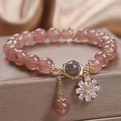 Strawberry Crystal, Good Things In Life, Inexpensive Jewelry, Gelang Manik-manik, Pretty Jewelry Necklaces, Gelang Manik, Enjoy Every Moment, Beads Bracelet Design, Jewelry Accessories Ideas