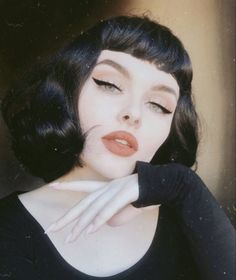 Pin Curls With Bangs, Pinup Haircut, Office Goth Makeup, Alt Wedding Makeup, Fem Fatale Makeup, Gothabilly Aesthetic, Vampy Hair, Gothabilly Makeup, Dark Feminine Makeup Looks