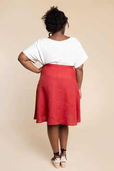 Part of our Rome Collection, the Fiore Skirt is a chic, high-waisted A-line skirt with just the right amount of flare and volume. A beginner-friendly pattern with multiple variations, this elevated basic has tons of outfit potential. Available in above or below the knee lengths, the Fiore Skirt has three views. View A is a simple flared skirt with an invisible zipper at the back. View B is an asymmetrical wrap skirt with a single hip pocket. View C buttons up the front with curved patch pockets. At this time, only sizes 0-20 are available in print format. Suggested Fabric All views can be made with crisp wovens such as linen, chambray, denim, twill, poplin, lightweight canvas, and structured cottons. Please note: Views A and B can also be made with drapier fabrics like rayon challis, tence Closet Core Patterns, Handmade Wardrobe, Seam Ripper, Skirt Patterns Sewing, Pattern Brands, Sewing Skirts, Tshirt Pattern, Flared Skirt, Skirt Pattern