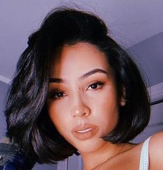 Black Women Shoulder Length Hair, Bouncy Bob Black Women, Voluminous Bob Black Women, Neck Length Bob Black Women, Medium Bob Hairstyles For Black Women, Short Black Hairstyles Shoulder Length, Messy Bob Hairstyles Black Women, Neck Length Hairstyles For Black Women, Medium Length Bob Black Women