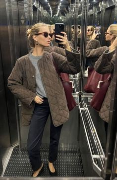 Style Parisienne, Looks Chic, Inspiration Mode, Fashion Mode, Looks Style, Winter Outfit, Fall Winter Outfits, Quilted Jacket