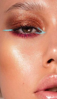 Makeup Ideas For Beginners, Makeup To Try, Trendy Eye Makeup, Copper Eyeshadow, Maquillage On Fleek, Eyeliner Color, Eye Makeup Ideas, Glitter Eye Makeup, Glitter Eye