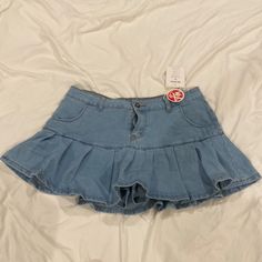 #Jean#Jeanskirt#Shorts#Xl Green Tennis Skirt, Plaid Pleated Mini Skirt, Womens Denim Skirts, Y2k Long Sleeve, Red Mini Skirt, Pleated Tennis Skirt, Blue Mini Skirt, Jean Mini Skirts, Metallic Skirt