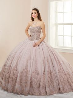 Quinceanera Collection, Quinceñera Dresses, Debutante Ball, Quince Dress, Wedding Dress Guide, Custom Prom Dress, Lace Ball Gowns, Quinceanera Dress, Ball Gown Skirt