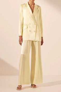 Stylish yellow satin women's pants suit with notch lapel and double-breasted design, perfect for elegant daily wear Shona Joy La Lune, Pant Suits For Women, Stylish Blazer, Suit For Women, Yellow Satin, Shona Joy, Satin Pants, Blazer Set, Silk Touch