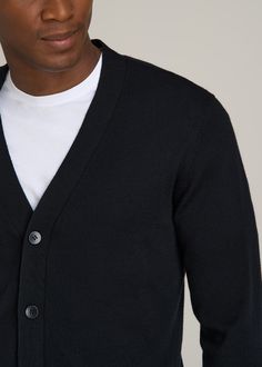 Get Wrapped Up in Warmth So Soft, So Stylish Experience the luxury of our Merino Wool Cardigan Sweater for Tall Men. This stylish tall men's sweater is perfect for layering over dress shirts or tees, offering both warmth and sophistication. Its ribbed cuffs and hem ensure a snug fit, while the modern fit keeps you looking sharp.• Tall men's merino wool sweater for superior warmth and softness• Ribbed cuffs and hem for a secure, stylish fit• Long sleeves and modern fit perfect for tall men SIZE & Scrubs Dress, Cool Looks, Cozy Sleepwear, Over Dress, Tall Men, Men In Black, Merino Wool Cardigan, Sports Blazer, Long Sleeve Tee Shirts