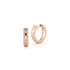 OTTOLINE 18K ROSE GOLD DIAMOND BAGUETTE HUGGIE – Walters Faith Runway Jewelry, Princess Earrings, Diamond Earrings Studs Round, Diamond Baguette, Big Jewelry, Halo Earrings Studs, Geometric Diamond, Best Jewelry, Heart Earrings Studs