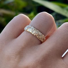 Hawaiian 6mm Ring with plumeria flowers and Double Row Of Diamonds Hawaiian Heirloom Jewelry, Scalloped Border, Heirlooms Jewelry, Jewelry Catalog, Leaves Design, Wide Ring, Bead Set, Wide Rings, Jewelry Lookbook