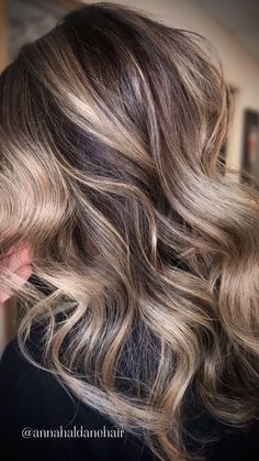 Balayage Hair Ash, Blonde Layered Hair, Blonde Highlights On Dark Hair, Hair Highlights And Lowlights, Haircuts For Medium Length Hair, Brown Hair With Blonde Highlights, Low Maintenance Hair