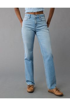 Stretch/Mid-weight structured denim with just enough stretch for everyday comfort/True jean-like fabric that holds its shape/Light wash True Jeans, Aerie Bras, Graphic Tops, Jean Top, Jeans Outfit, American Eagle Outfitters Jeans, Denim Shop, High Jeans, Jean Outfits