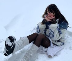 Chica Cool, Snow Outfit, Winter Girls, Winter Fits, Swaggy Outfits, Pose Reference Photo, Mode Inspo, Winter Aesthetic, Cute Fits