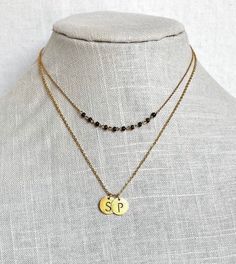 2 Layer Mangalsutra, Mangalsutra With Initials, Mangalsutra Modern, Daily Wear Gold Mangalsutra Designs, Modern Mangalsutra, Mangalsutra Chain, Black Jasper, Mangalsutra Design, Black Beads Mangalsutra