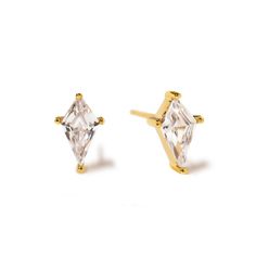 Unique shape Kite cut Cubic Zirconia stone set in Gold Vermeil. Gold Vermeil Cubic Zirconia pave crystals Hypoallergenic post, Lead and Nickel free Height 9mm x Width 5.5mm #E487-G Crystal Stud Earrings, Gold Earrings Studs, Stone Settings, Diamond Studs, Gold Vermeil, Solid Gold, Gold Earrings, Gold Jewelry, Cubic Zirconia