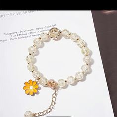 Yellow Crackled Glass Bracelet With Daisy Charm Double Chain Bracelet, Tiffany Bracelets, Yellow Bracelet, Daisy Charm, Resin Bracelet, Daisy Bracelet, Adjustable Bangle Bracelet, Jewelry Bracelets Gold, Floral Bracelet