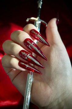 Ruby Red Nails, Film Romeo And Juliet, Medieval Cross, Vampire Nails, Witchy Nails, Punk Nails, Gothic Nails, Goth Nails, Jelly Nails