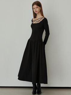 Composition : TOP: polyester 92% spandex 8% SKIRT: polyester 100% SIDE: polyester 95% spandex INNER% 100: polyesterCountry of Origin : CHINA Black Ruched Midi Dress In Elastane, Black Long Sleeve Elastane Midi Dress, Black Knee-length Elastane Midi Dress, Black A-line Midi Dress In Elastane, Black Elastane Dress For Spring, Black Elastane Midi Dress For Spring, Jumpsuit Dress, Long Dress, Black Dress