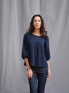 Mari Swing Top Cotton Top With Gathered Sleeves Crew Neck, Relaxed Fit Cotton Blouse For Gatherings, Cotton Crew Neck Top With Gathered Sleeves, Cotton Tops For Gatherings In Fall, Cotton Top For Fall Gatherings, Casual Cotton Tops For Gatherings, Casual Cotton Top With Gathered Sleeves, Casual Cotton Tops With Gathered Sleeves, Casual Tops With Relaxed Fit For Gatherings