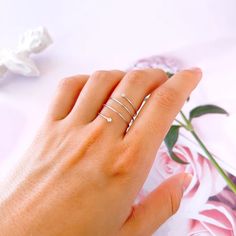 Open Crossover Spiral Ring, Minimalist CZ Spiral Ring, Silver Wrap Swirl Ring, Wrapped Wired Ring, Dainty Triple Coil Ring,twist Thumb Ring - Etsy Spain Adjustable Spiral Midi Rings In Minimalist Style, Wired Ring, Coil Ring, Spiral Ring, Swirl Ring, Thumb Ring, Ring Minimalist, Thumb Rings, Ring Dainty