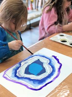 How to Paint a Watercolor Geode - The Artful Parent Art With Gemstones, Geode Crafts, Watercolor Activities, Painting Activities For Kids, Rocks Watercolor, Kids Painting Activities, Watercolor Geode, Geology Art, Artful Parent