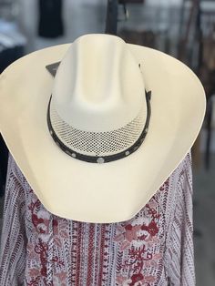 American Hat Makers AUSTIN - STRAW COWBOY/ COWGIRL HAT The Straw Cowboy Hat - Austin for both Men & Women is a straw cowboy hat that is stylish and comfortable. The "Austin" by American Hat Makers is made of natural colored straw with a braided leather hatband detailed with silver studs. Brim: 3 3/4" Crown: 4 1/2" Color: Natural Material: Straw Stiff Rigid Construction Sewn-in Sweatband Decorated leather hatband HAT SIZING CHART HNH-AHM Hat Size U.S.A Hat Size Head Measurement (IN) Head Measur Hat Sizing Chart, American Hat Makers, American Hat, Straw Cowboy Hat, Cowgirl Hat, Cowboy Cowgirl, Western Boho, Cowgirl Hats, Cowboy And Cowgirl