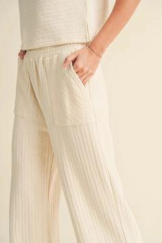 Valencia Lounge Pants Cotton Bottoms With Pockets For Relaxation, Cozy Cotton Wide-leg Bottoms, Chic Cotton Bottoms For Lounging, Beige Pants With Pockets For Lounging, Beige Lounging Pants With Pockets, Casual Comfortable Cotton Pants, Casual Cotton Pants For Relaxation, Relaxed Cotton Bottoms For Day Out, Cotton Wide-leg Pants For Loungewear