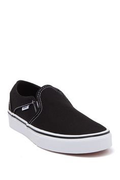 Sizing: True to size. Casual Slip-on Sneakers With Vulcanized Sole For Skateboarding, Casual Canvas Slip-on Skate Shoes, Comfortable Slip-on Skate Shoes With Vulcanized Sole, Slip-on Canvas Shoes With Vulcanized Sole For Streetwear, Black Canvas Slip-on Sneakers For Streetwear, Comfortable Vans Slip-on Sneakers, Sporty Canvas Slip-ons For Streetwear, Black Canvas Slip-on Sneakers, Vans Slip-on Canvas Shoes With White Sole