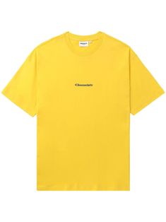 yellow cotton crew neck logo print at the chest drop shoulder short sleeves straight hem Oversized Yellow T-shirt With Letter Print, Yellow Short Sleeve T-shirt With Branding, Yellow Relaxed Fit T-shirt For Streetwear, Yellow T-shirt With Logo Print In Relaxed Fit, Yellow Relaxed Fit T-shirt With Logo Print, Relaxed Fit Yellow T-shirt With Logo Print, Relaxed Fit Yellow T-shirt With Text Print, Yellow Relaxed Fit T-shirt With Text Print, Yellow Short Sleeve T-shirt With Text Print