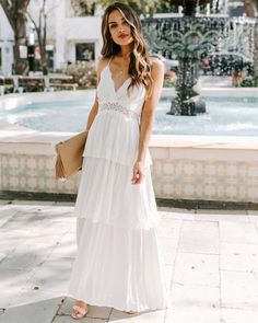 Beautiful Frocks, White Maxi Dress, Tiered Skirts, Semi Formal Dresses, Ladies Gown, Tiered Maxi Dress, Dream Wedding Dresses, White Maxi Dresses