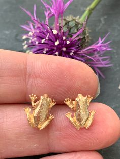 Utterly adorable! Our new favourite 3D friends perfectly formed In sterling silver. Available as Sterling silver and gold vermeil on Sterling silver.  Each frog approx 1cm tall. Matching pendant also available here. All the jewellery in my shop 925 sterling silver, 100%  Nickel-Free and skin friendly. All items usually ship the same or next business day. Your jewellery will arrive with you beautifully packaged in our signature gift box which is suitable for every occasion and celebration. Buying jewellery as a gift? Whether it is for Christmas, birthday, anniversary, bridesmaids or simply just because, make it extra special, let us know at the  checkout, it's all free ❤️ Short on time? We can ship your order directly to the recipient and hand write a personal message on a card for you. Sim Frog Earrings, Jewelry Packaging, Elegant Jewelry, Buying Jewelry, Silver And Gold, Jewelry Earrings Studs, Gold Vermeil, Gold Earrings, Silver Earrings