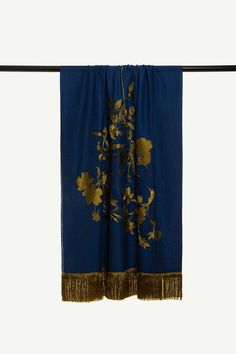 Product Details: Style Name: Floral Embroidered Scarf Material: 70% cashmere 30% silk Size: 80X200cm Weight: 56g Product number: SS22AW06 Made in Nepal Silk Tassels, Embroidered Scarf, Wool Embroidery, Scarf Material, Cardigan Tops, Dress Trousers, Mens Trousers, Nepal, Sweater Cardigan