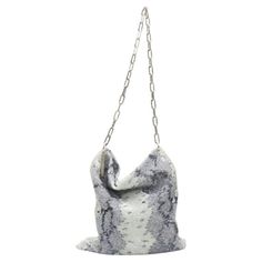 GUCCI TOM FORD Vintage blue grey scaled leather embellished silver chain bag Reference: ANWU/A00903 Brand: Gucci Designer: Tom Ford Model: 001 4328 2684 Material: Fabric Color: Blue, Grey Pattern: Animal Print Closure: Open Top Lining: Fabric Extra Details: Grey and silver python design fully bead embellished bag. Silver-tone chunky chain handle. Gucci nylon intarsia lining. Zip wall pocket. Made in: Italy CONDITION: Condition: Excellent, this item was pre-owned and is in excellent condition. Co Leather Jewels, Gucci Outfits, Parsons School Of Design, Gucci Designer, Perry Ellis, Leather Shops, Chain Bag, Chain Shoulder Bag, Luxury Vintage