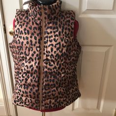 Nwt Animal Print Down Lined Lands End Vest Size Mp Brown/Black Two Front Pockets Fitted Brown Puffer Outerwear, Fitted Leopard Print Winter Outerwear, Trendy Fitted Leopard Print Outerwear, Feather Vest, Feather Quilt, Red Puffer Vest, White Puffer Vest, Zipper Vest, White Puffer