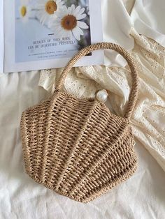 Elegant Natural Beach Bag For Beach Season, Elegant Natural Beach Bag For Vacation, Elegant Natural Color Beach Bag For Vacation, Elegant Woven Beach Bag, Elegant Woven Beach Bag For Vacation, Elegant Straw Beach Bag, Elegant Beach Bags With Braided Handles, Summer Beach Bags Made Of Shell, Elegant Beige Straw Shoulder Bag