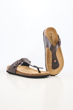 Step into style with our Maibulun T-Strap Footbed Thong! Featuring a comfortable footbed and a resistant to dirt dark brown, these sandals will keep your feet happy and your outfit on point. Perfect for any occasion, these sandals are a must-have for any fashion-forward individual or outer door activities. Slip-on Hard Cushioned footbed Man-made leather upper Man-made lining EVA sole Reindeer Headband, Footbed Sandals, Eva Sole, Daily Dress, Dress Jewelry, Brown Sandals, T Strap, Accessories Necklace, Dark Brown