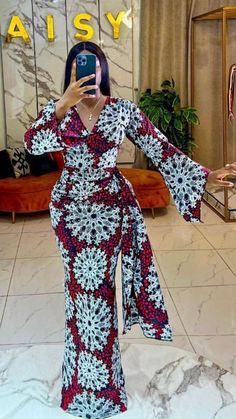 A gown is a formal dress. When your date to a party or dance is wearing a tuxedo, you'll probably want to wear a gown. There are many different kinds of gowns, including ball gowns, and wedding gowns Ankara Long Gown, Ankara Long Gown Styles, Long African Dresses, Ankara Dress Styles, Classy Gowns, Long Gowns