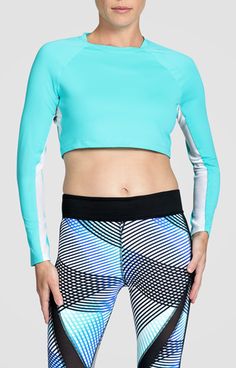 Tail ~ Women's Velocity Sasha Layering Top Womens Tennis Fashion, Tennis Apparel, Tennis Outfit Women, Sportswear Design, Womens Athletic Outfits, Ocean Mist, Tennis Tops, Tennis Skirts, Tennis Fashion