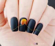 Nail Designs For Beach, It Magazine, Art Designs Ideas, Summer Nail Art, Nail It, Black Nail Designs, Winter Nail Designs, Simple Nail