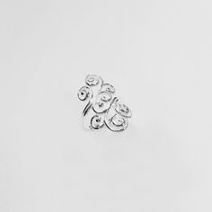 925 Sterling Silver Filigree Ring Simply delicate, Dainty, beautiful Ring Affordable price, well designed, silver crafted work. A Good quality ring made of : 925 Sterling Silver (Not Silver plated, Nor silver coated) size : available #6 #7 #8 #9 ----- you may also see our other items--------- https://www.etsy.com/shop/ErinSilverCraft White Gold Sterling Silver Filigree Open Ring, Silver Sterling Silver Filigree Ring, Silver Sterling Silver Filigree Ring Fine Jewelry, Silver Filigree Open Ring, Sterling Silver Filigree Open Ring For Anniversary, Elegant Silver Engraved Toe Ring, Silver Jewelry Box, Silver Coat, Sterling Silver Filigree