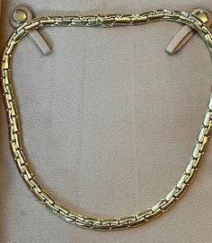 A fancy handmade 18 K yellow Gold link necklace by Gübelin Lucerne. Length: 45 cm. Weight: 69.3 grams.Width of necklace: 0.75 cm. Masterfully handcrafted piece! Authenticity and money back is guaranteed. For any enquires, please contact the seller through the message center. Luxury Yellow Gold Necklace For Formal Occasions, Designer Gold Necklace With Polished Finish, Designer Yellow Gold Necklaces With Polished Finish, Designer Yellow Gold Necklace With Polished Finish, Designer Yellow Gold Polished Necklace, Designer Gold Necklaces For Formal Occasions, Formal Fine Jewelry Necklaces With Box Chain, Formal Fine Jewelry Necklace With Box Chain, Luxury Formal Jewelry With Box Chain