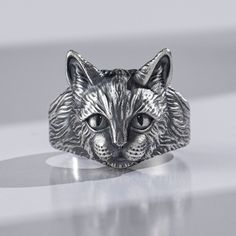 This Cat handcrafted animal sterling silver ring is a statement ring. It is handmade with love, so it has amazing quality and details. This ring makes a perfect gift to make her feel special, or a perfect addition to your own jewelry collection. The design was inspired by vintage designs of early 20th century, so it looks timeless and classy.  Cat Ring. Cat lover? The cat ring is the perfect animal ring for you. Made of sterling silver, with a delicate and unique design. Celebrate your love for Ring For Mom, Ring Cat, Gothic Men, Birthday Gifts For Brother, Animal Ring, Gifts For Fiance, Cat Ring, Animal Rings, Punk Jewelry