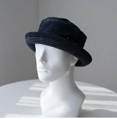 This Custom Denim Cloche Hat is crafted with high-quality denim material for a strong and durable construction. Its unique design is perfect for adding a unique, stylish touch to your wardrobe. Material: 100% linen Adult size: M:size is about 56- 58 cmL: size is about 58-60 cmCustom: Please DM for any custom order. Dark Wash Denim Hat With Curved Brim, Denim Hat With Short Brim, Denim Blue Bucket Hat With Short Brim, Short Brim Denim Hat In Medium Wash, Flat Brim Denim Blue Hat, Medium Wash Denim Hat With Short Brim, Adjustable Denim Bucket Hat, Denim Blue Flat Brim Hat, Outdoor Denim Blue Hat