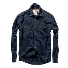 A well-rounded utility workshirt with Relwen’s signature heritage aesthetic Utility Unstructured Top With Patch Pockets, Unstructured Utility Top With Patch Pockets, Rugged Relaxed Fit Shirt With Pockets, Classic Workwear Tops, Rugged Fall Workwear Shirt, Heritage Aesthetic, Black Houndstooth, S Signature, Long Sleeve Shirts