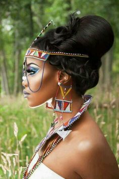 African Goddess Nice Watch, Afrikaanse Mode, African Culture, African Beauty, African Inspired, African Women, Black Is Beautiful, Beautiful Black Women