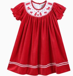 This dress is absolutely stunning! A classic and beautiful dress perfect for family photos or Christmas church service! Smocked Bishop Dress, Santa Dress, Christmas Church, Church Service, Trendy Kids, Kids' Fashion, Christmas Nativity, Girls Pajamas, Christmas Girl