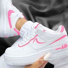 Introducing the Pink Shadow Custom Air Force 1. Featuring a unique pink shadow hue, these shoes are a great way to stand out with style. The sleek, eye-catching design makes a statement wherever you go. Show off your unique style with the Pink Shadow Custom Air Force 1. Exactly as shown in the pictures. 📷 Brand New & Authentic. ��💯 Hand Painted with attention to detail. 👨‍🎨 Waterproof and Flexible. ❤️ Unisex model. Please refer to the Size Chart. 👟👫 Free Worldwide Shipping. ✈️🌍 Grey Air Force 1, Air Force 1 Shadow, Air Shoes, Trendy Shoes Sneakers, Nike Shoes Girls, All Nike Shoes, Air Force 1 Custom, Custom Air Force 1, Nike Air Shoes