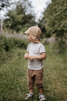 Beige baby sun hat Cotton summer hat toddler hat with neck | Etsy Beach Head Scarf, Hat For Boys, Beige Baby, Boys Beanie, Toddler Top, Toddler Photography, Baby Sun Hat, Visor Hat, Toddler Hat