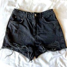 Perfect Condition Flattering Mom Jean Shorts From Top Shop Chic Black Distressed Bottoms, High Waist Distressed Black Shorts, Distressed High Waist Black Shorts, Black High Rise Distressed Shorts, Black High Rise Grunge Shorts, Mom Jean Shorts, Mom Jeans Shorts, Mom Jean, Mom Shorts