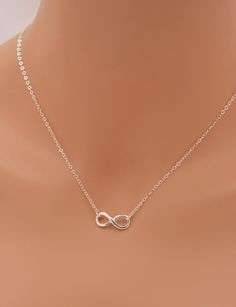 MADE WITH ALL SOLID STERLING SILVER PARTS - A GREAT KEEPSAKE This beautiful piece is made using solid sterling silver for a quality necklace. I use a sterling silver infinity charm set on a sterling silver chain. The necklace closes with a spring clasp. The infinity charm is the perfect size for a refined look. Comes in a gift box, perfect for gift-giving. **SIZING - PLEASE READ: Select your necklace size at checkout. Note that necklaces will fit differently depending on a person's size. Please Silver Infinity Necklace, Infinity Necklace Silver, Best Friend Necklace, Infinity Charm, Mini Charm, Infinity Necklace, Friend Necklaces, The Infinity, Necklace Size