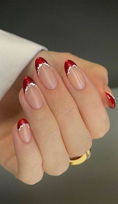 4. Red and White Christmas Tip Nails With Christmas just right around the corner we are so excited! This is the most wonderful time of the... Rudolph Snowman, Red Tip Nails, Red Tips, Nails Holiday, Snowman Snowflake, Her Nails